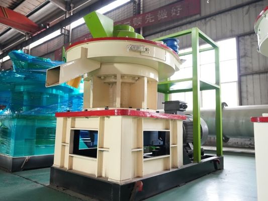 دستگاه پرس دستگاه آسیاب گلوله های چوبی خوراک دام 12 میلی متری 80 تا 100 درجه سانتی گراد