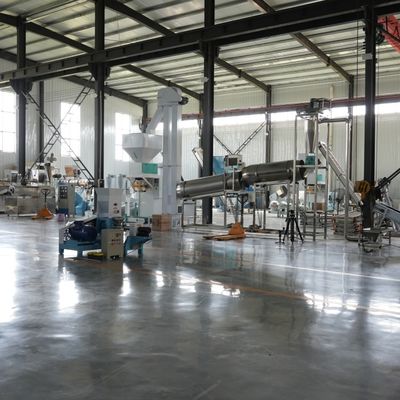 آسیاب گلوله ساز دستگاه فول اتوماتیک خوراک ماهی 1.8 تن/H 50 هرتز 132 کیلووات