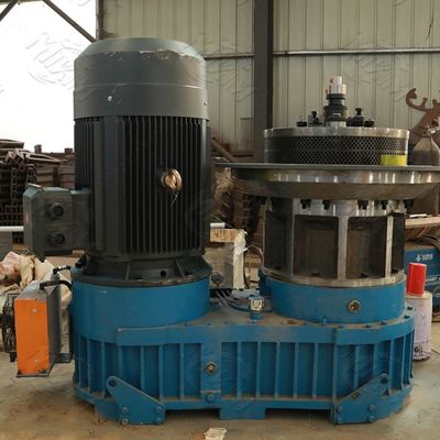 دستگاه گلوله های چوبی 15 کیلوواتی با راندمان بالا تولید کننده پلت خاک اره خوراک گاو