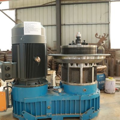 تغذیه آسیاب های گلوله چوب کوچک مصرف خانگی 600 کیلوگرم / H 400 کیلوگرم / H سازگار با محیط زیست