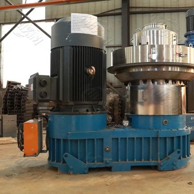 ODM Dustproof Wood Pellets Machine Fuel Making PTO Motor Saving Energy