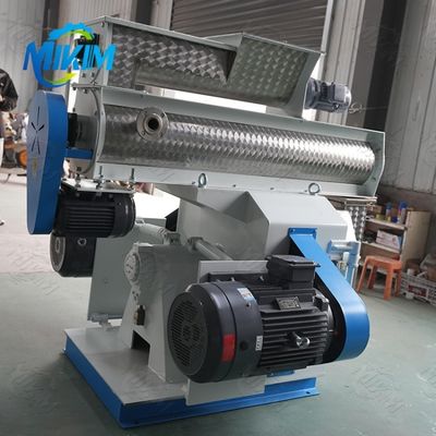 دستگاه گلوله خوراک ماهی شناور برای ساخت غذای میگوی گربه ماهی حیوانات خانگی در مزرعه